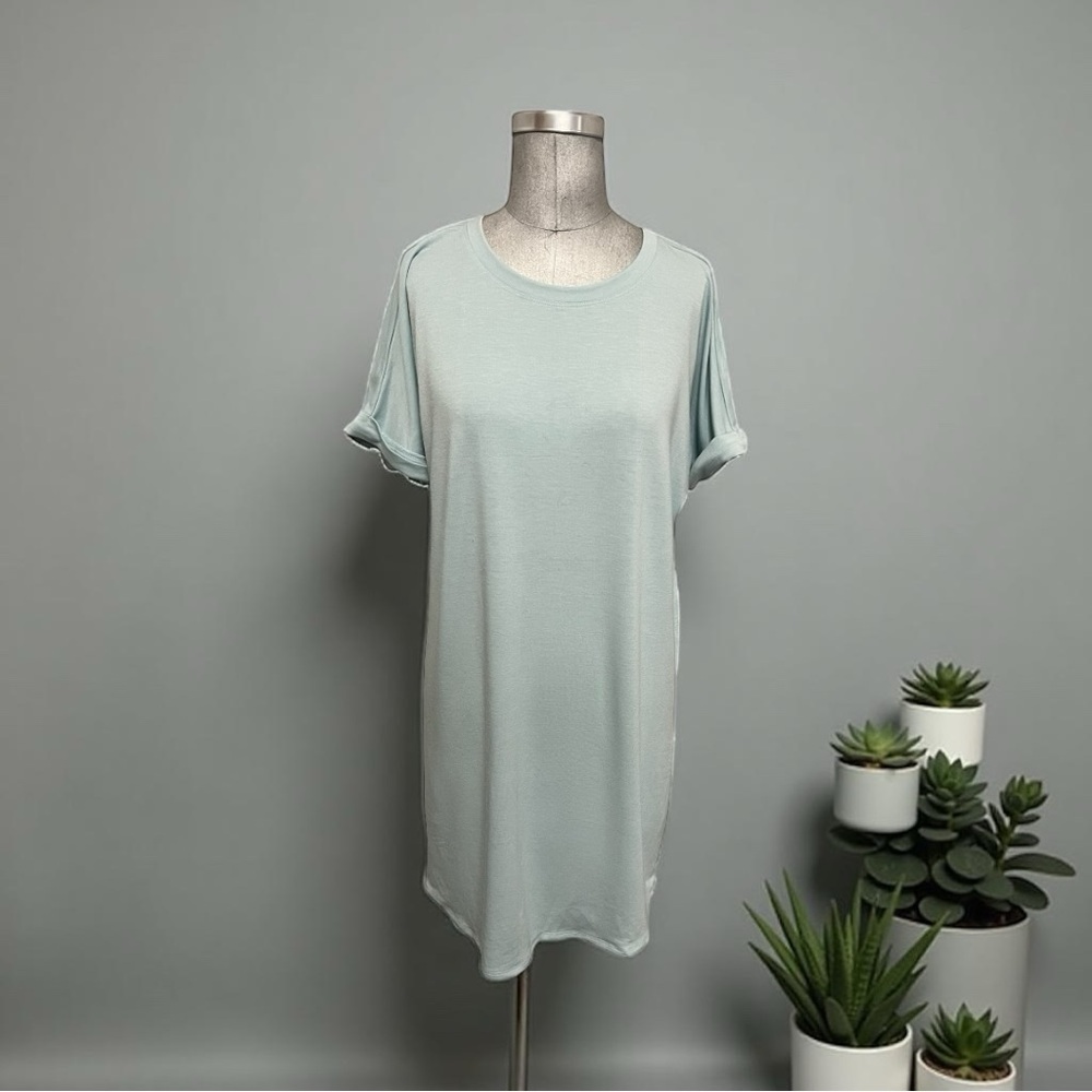 Wonderly Studio Short Rolled Sleeve Caro Blue BBY TRY Dress Size M